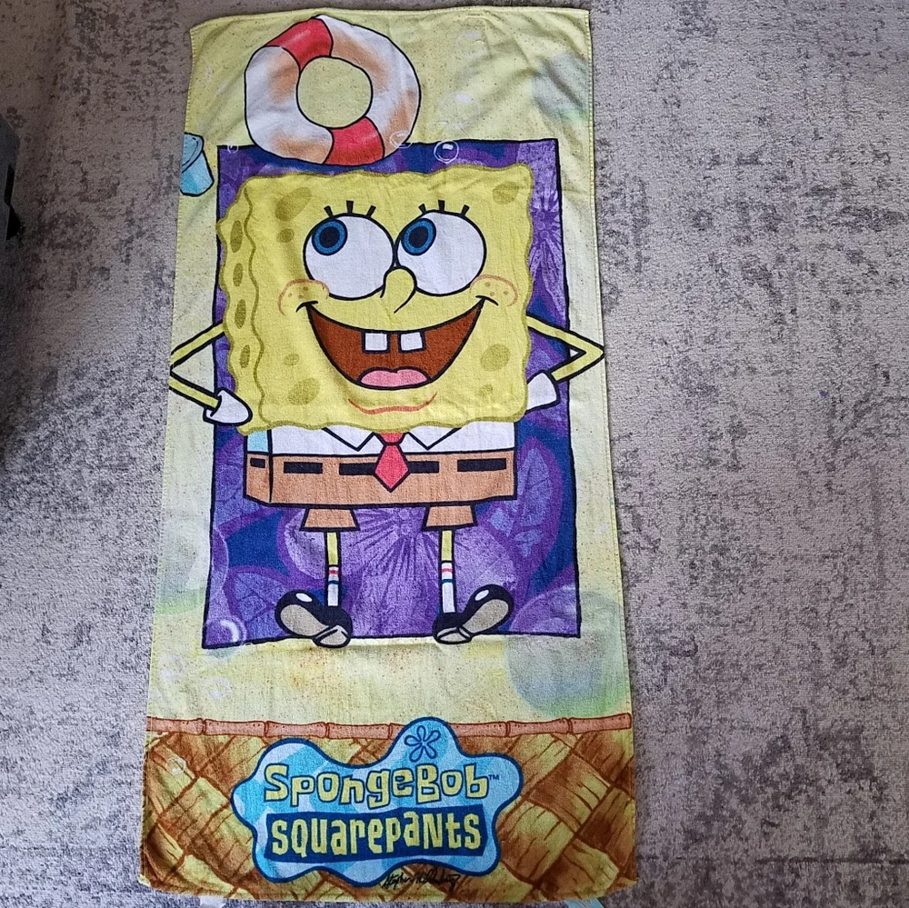 Vintage 2003 Nickelodeon SpongeBob SquarePants Beach Towel Yellow Purple